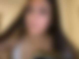 julieee04's Live Sex Cam Show