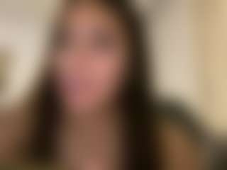julieee04's Live Sex Cam Show