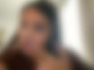 julieee04's Live Sex Cam Show