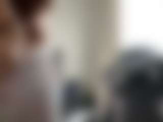 julieee04's Live Sex Cam Show
