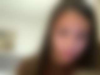 julieee04's Live Sex Cam Show