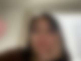 julieee04's Live Sex Cam Show