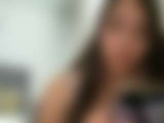julieee04's Live Sex Cam Show