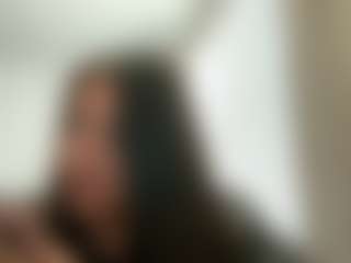 julieee04's Live Sex Cam Show