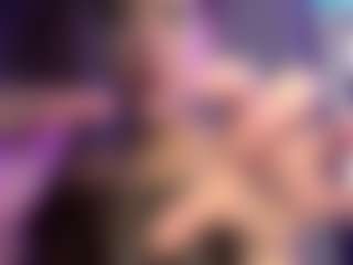 LatrinaBonno's Live Sex Cam Show