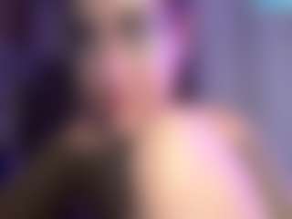 LatrinaBonno's Live Sex Cam Show