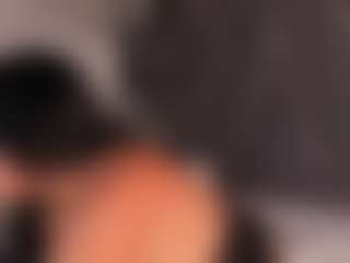 Lunara-Vall's Live Sex Cam Show