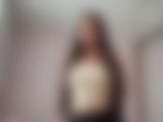 Live cam show with MargaretteRoloson - New Lush on sexytreat.net