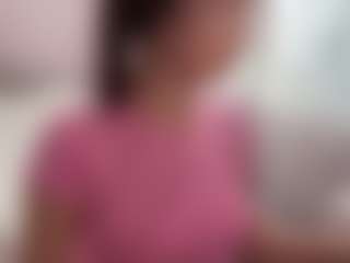 Live cam show with Margarette - Athletic on Strip Flash - Live Sex Shows