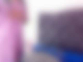 Live cam show with Meganhothx - New Blowjob on Mixed Magazine Live