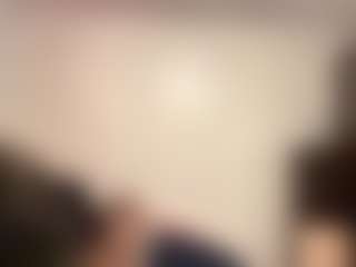 MikaelaDzubak's Live Sex Cam Show