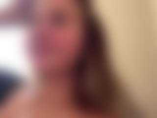 Live cam show with NylaWipprecht - Strip Teen (18+) on Uber Horny