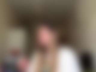 Live cam show with NylaWipprecht - New Brown Eyes on Camsoda