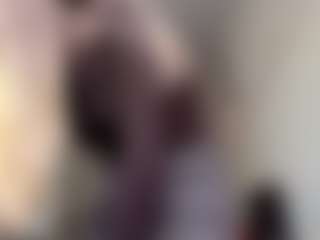 Live cam show with NylaWipprecht - New Shaved Pussy on Camsoda