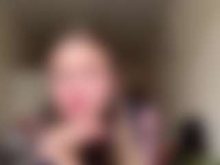 Live cam show with NylaWipprecht - Genital Piercings on Camsoda