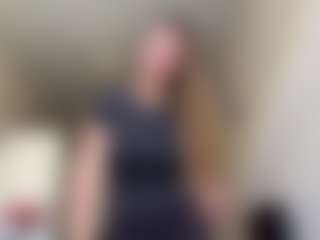 Live cam show with NylaWipprecht - Handjob on Camsoda