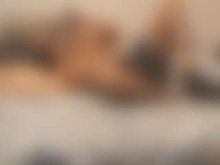 Live cam show with pnastys - Brown Eyes on madthumbs