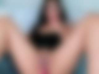 Rossie_Blooms's Live Sex Cam Show