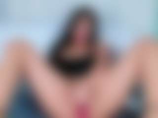 Rossie_Blooms's Live Sex Cam Show