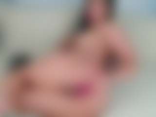 Rossie_Blooms's Live Sex Cam Show