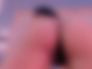 Live cam show with ScarlethTini - Cougar on AdultVida.com