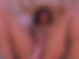 ScarlethTini's Live Sex Cam Show