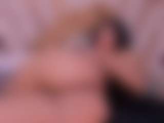 ScarlethTini's Live Sex Cam Show