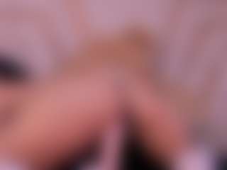 ScarlethTini's Live Sex Cam Show