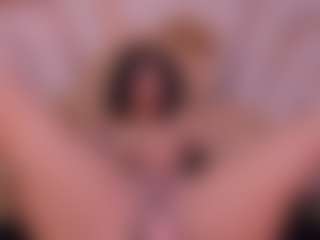 ScarlethTini's Live Sex Cam Show
