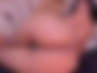 Live cam show with ScarlethTini - Upskirt on camwithhim.com