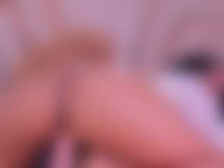 Live cam show with ScarlethTini - Upskirt on Camming Site