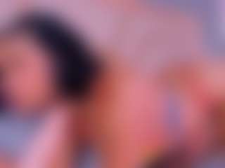 Live cam show with ScarlethTini - Squirt Curvy on hrnylive.com