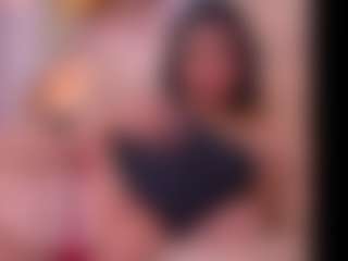 Live cam show with ScarlethTini - Black Dildo on Camsoda | colombia