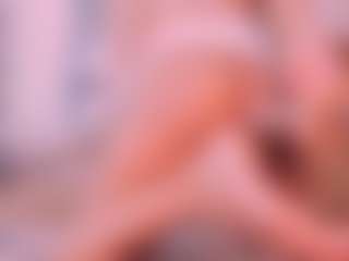 Live cam show with ScarlethTini - College Curvy on Camsoda