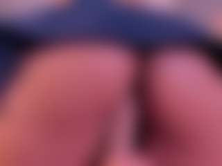 ScarlethTini's Live Sex Cam Show