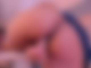 ScarlethTini's Live Sex Cam Show