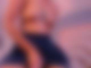 ScarlethTini's Live Sex Cam Show