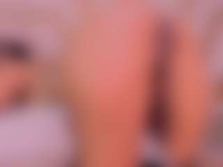 ScarlethTini's Live Sex Cam Show