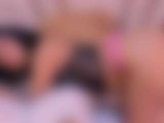 Live cam show with ScarlethTini - Ebony Petite on xfollow cams