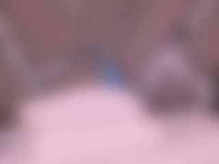 Live cam show with ScarlethTini - Body Massage on Livezox