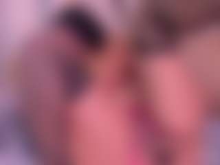 Live cam show with ScarlethTini - Ebony HD on camtv