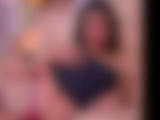 Live cam show with ScarlethTini - Brown Eyes Black on Camsoda | colombia
