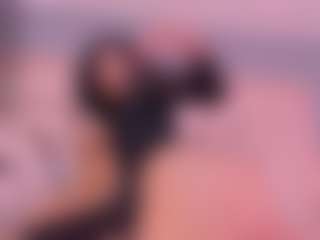 Live cam show with ScarlethTini - Ebony on Camsoda | colombia