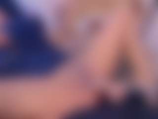 ScarlethTini's Live Sex Cam Show