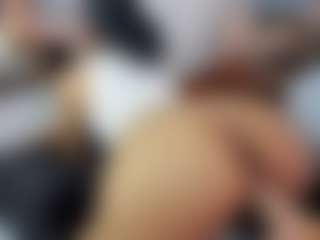 Live cam show with ScarlethTini - Latina Teen (18+) on Camsoda | colombia