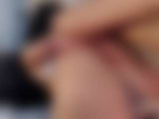 ScarlethTini's Live Sex Cam Show