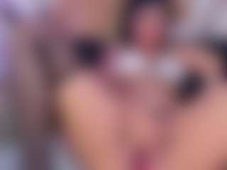 Live cam show with ScarlethTini - Black Dildo on Camsoda