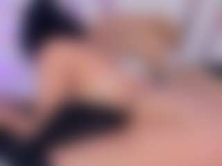 Show de câmera ao vivo com ScarlethTini - Curvy Small Tits no Camsoda