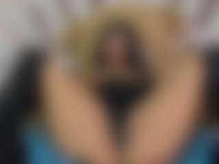 ScarlethTini's Live Sex Cam Show