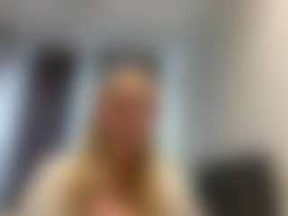 ShawandaRidenhour's Live Sex Cam Show
